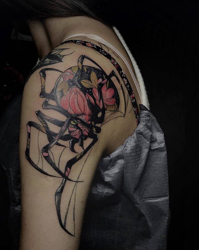 花蜘蛛纹身图片_手臂New School纹身图案