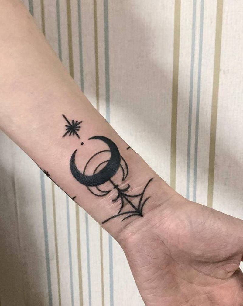 遮疤纹身图片_手臂纹身图案