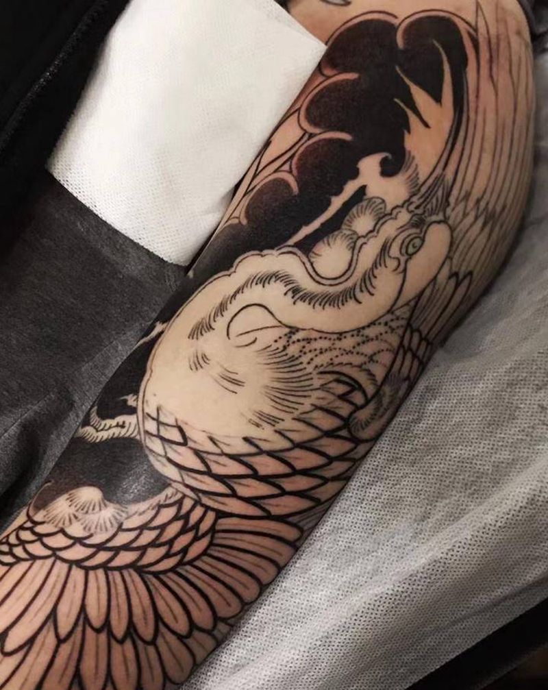 仙鹤花臂纹身图片_手臂老传统纹身图案