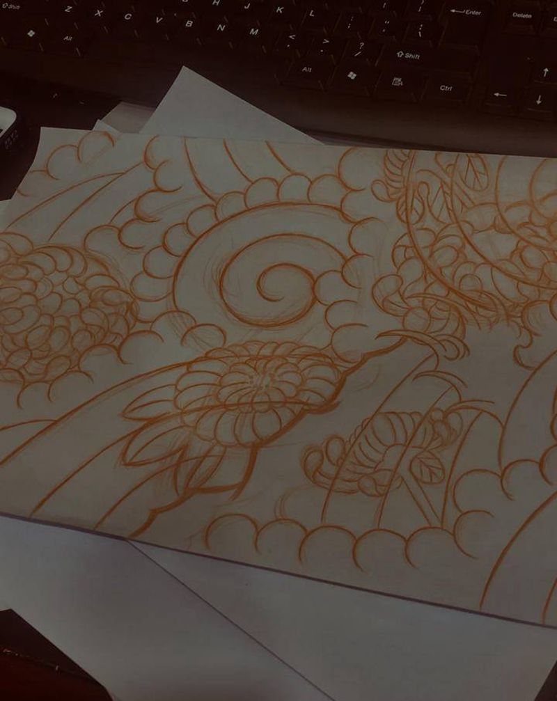 睡不着作品纹身图片_背部老传统纹身图案