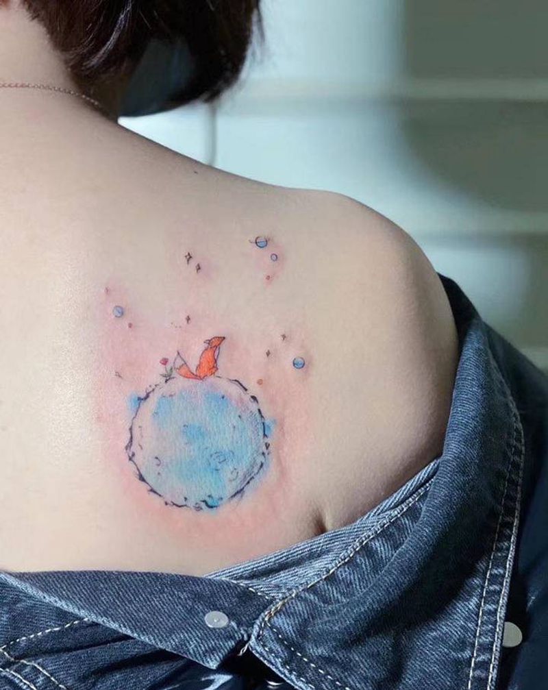 小王子情侣纹身纹身图片_肩部背部水彩星球 小王子纹身图案