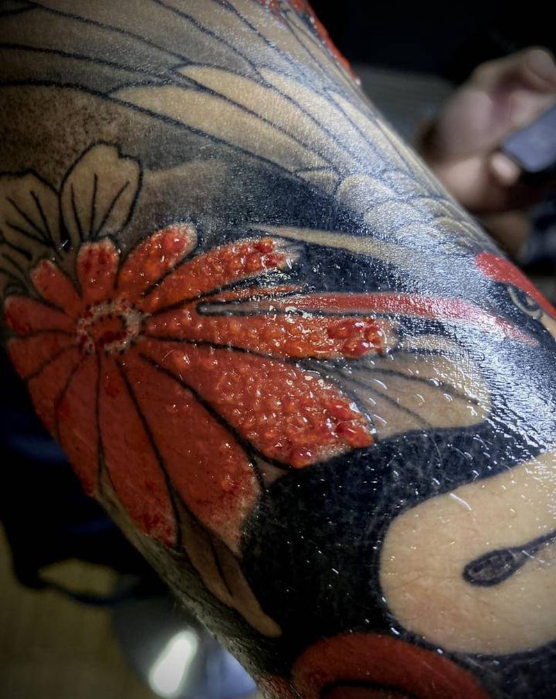 花臂遮盖纹身图片_手臂新传统纹身图案