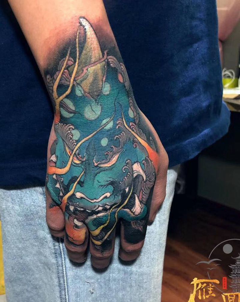 手背纹身-唐狮纹身图片_手部新传统纹身图案