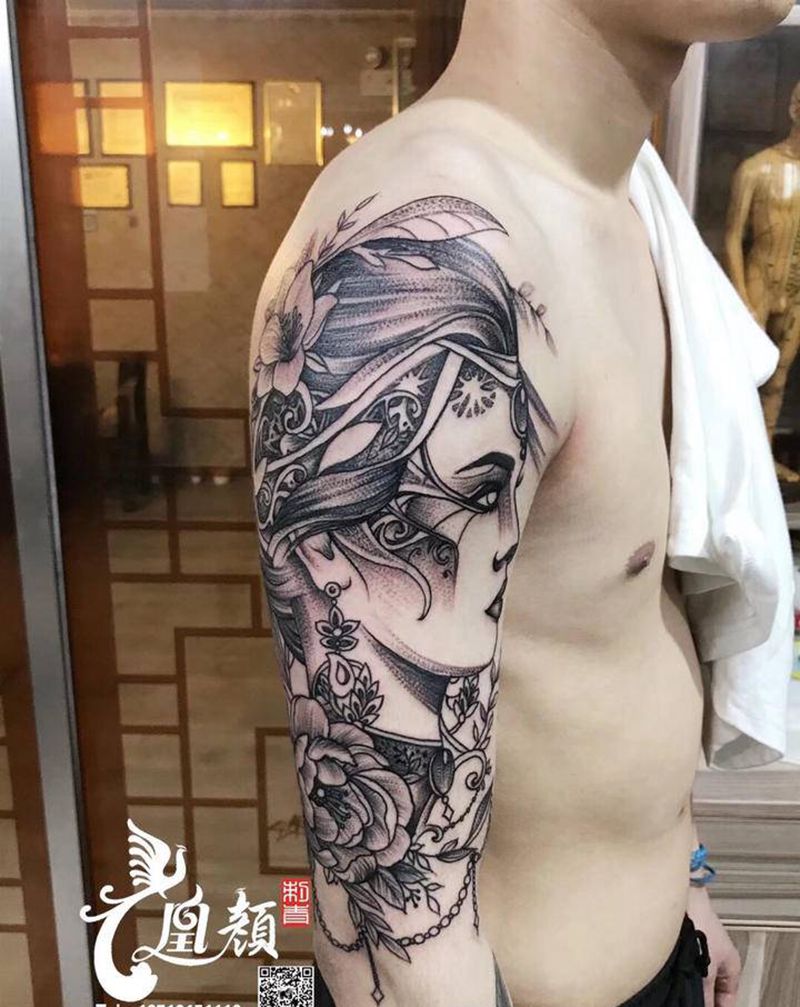 最近作品纹身图片_手臂点刺纹身图案