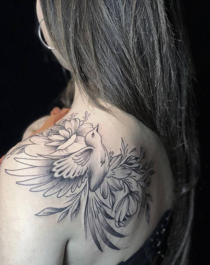 花与鸟纹身图片_肩部背部点刺老传统纹身图案