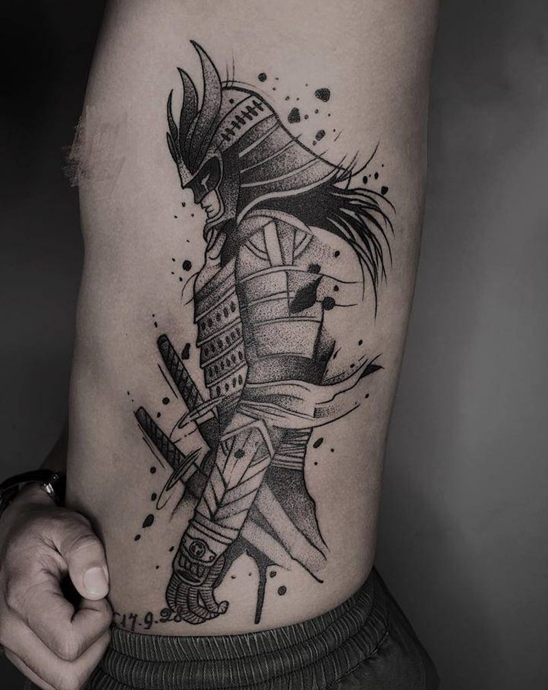 武士纹身图片_腰部点刺纹身图案