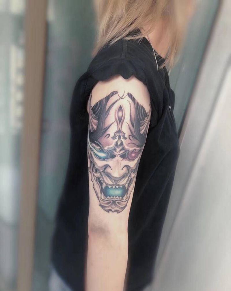 大臂般若纹身图片_手臂新传统纹身图案