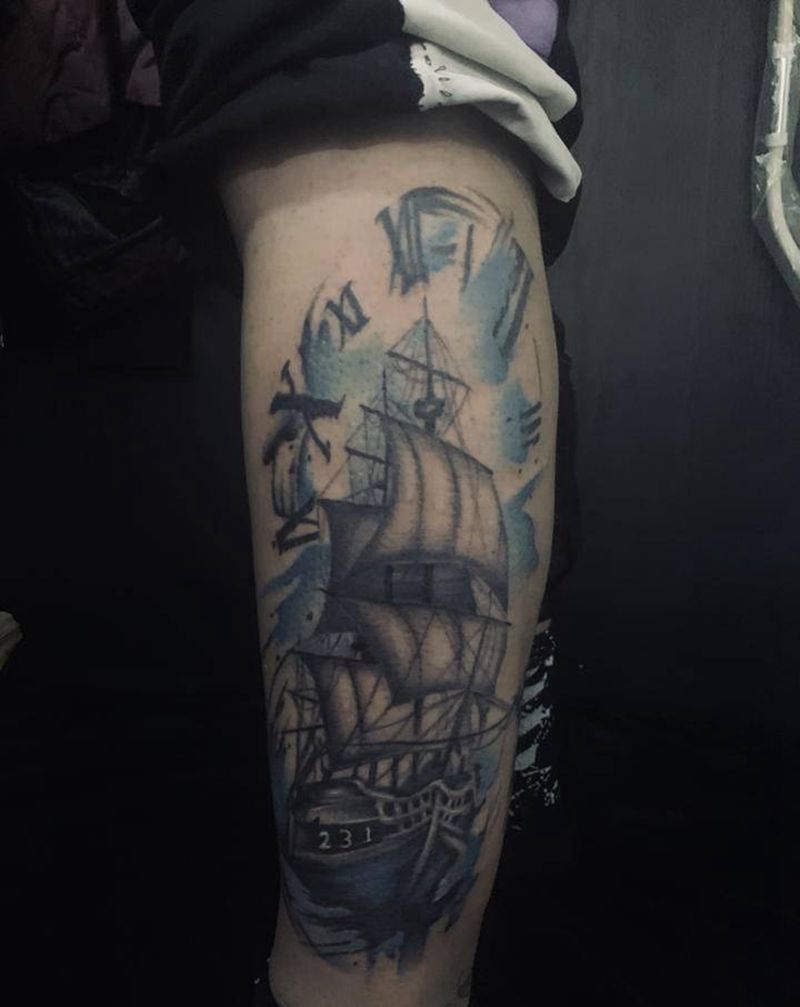 帆船⛵纹身图片_腿部欧美写实水彩纹身图案