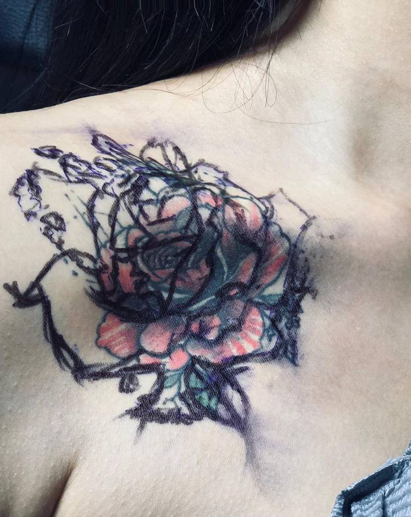 遮盖纹身图片_胸部纹身图案