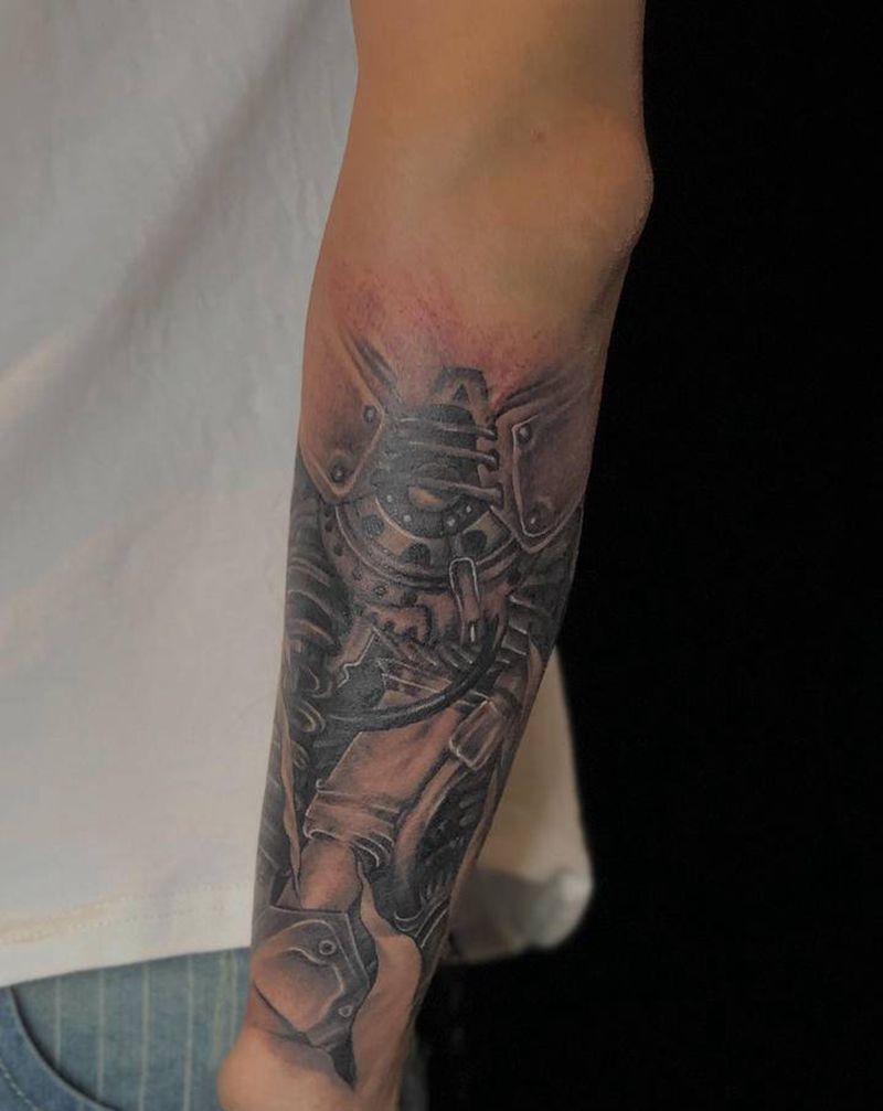 机械臂纹身图片_手臂纹身图案