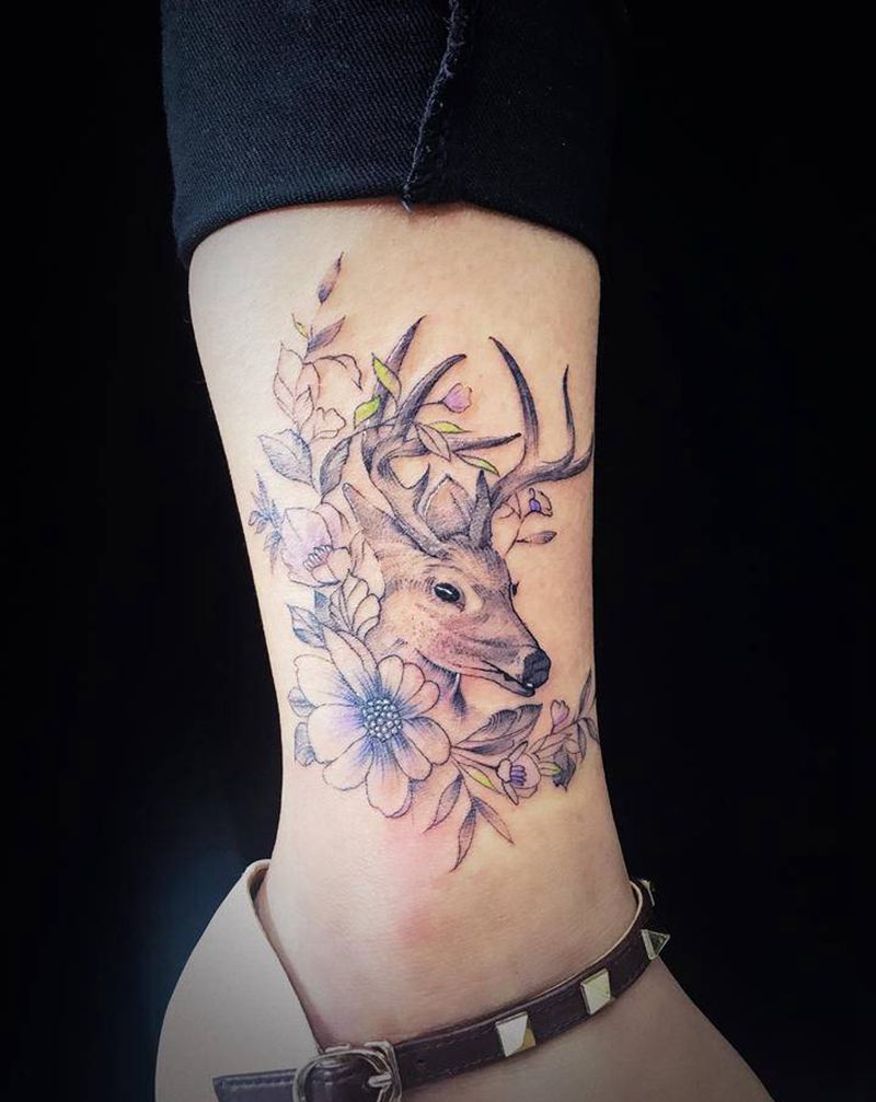 小鹿鹿纹身图片_脚部纹身图案