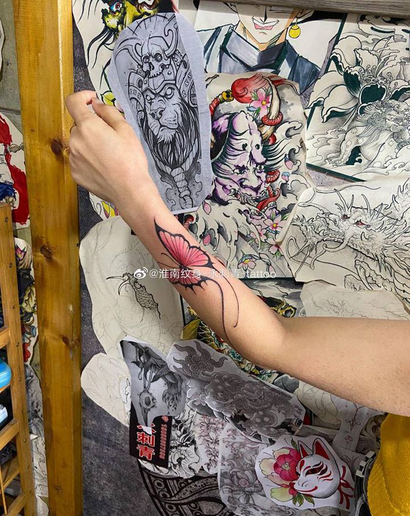 蝴蝶纹身图片_水彩纹身图案