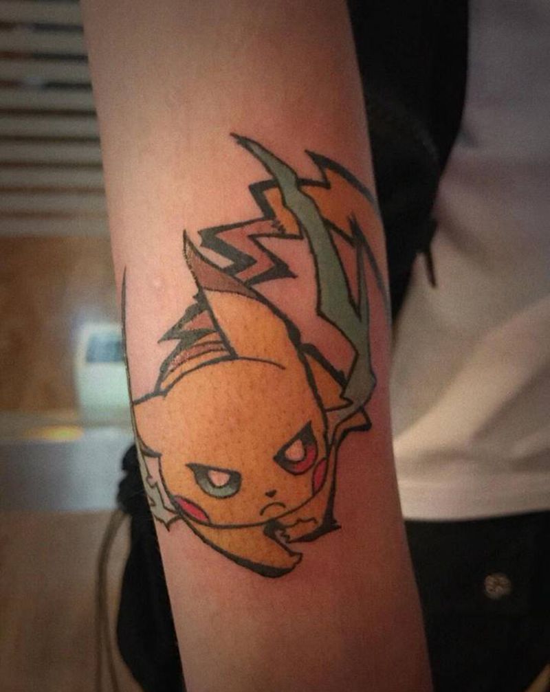 皮卡丘纹身图片_手臂Old School纹身图案