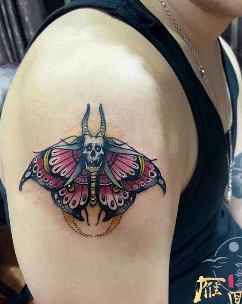 newschool-蝴蝶纹身图片_手臂New School纹身图案