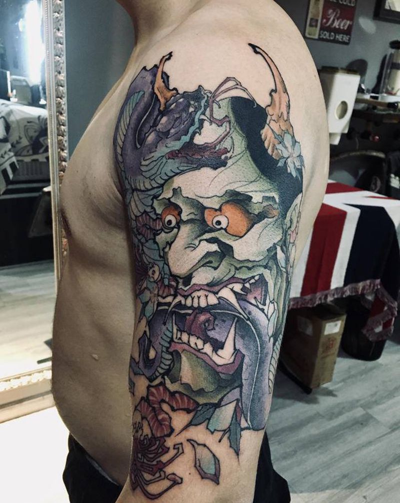 大臂般若纹身图片_手臂新传统纹身图案