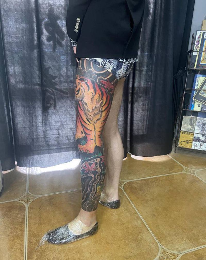 传统老虎纹身图片_老传统纹身图案