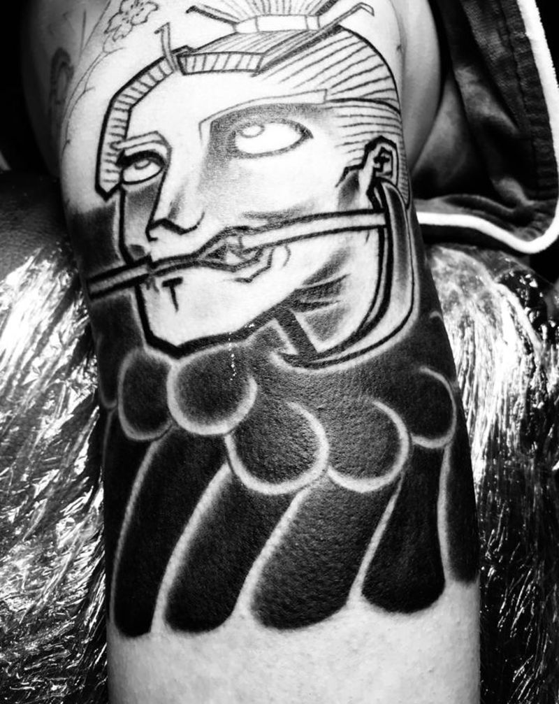 第一次做日式纹身图片_胸部纹身图案