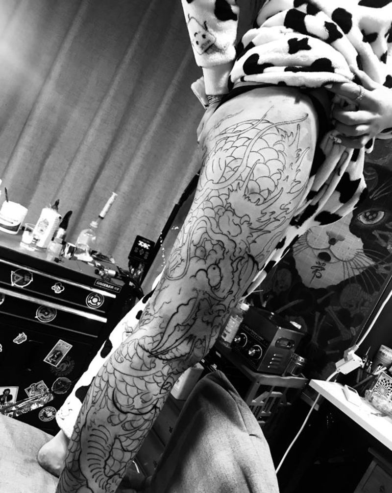 未做完纹身图片_臀部纹身图案