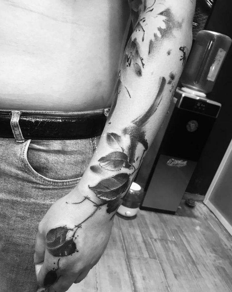 遮盖纹身图片_手部纹身图案