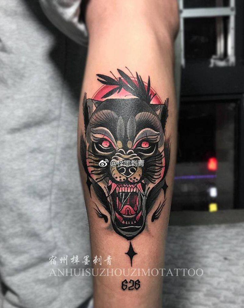 狼纹身图片_脚部手部Old SchoolNew School纹身图案