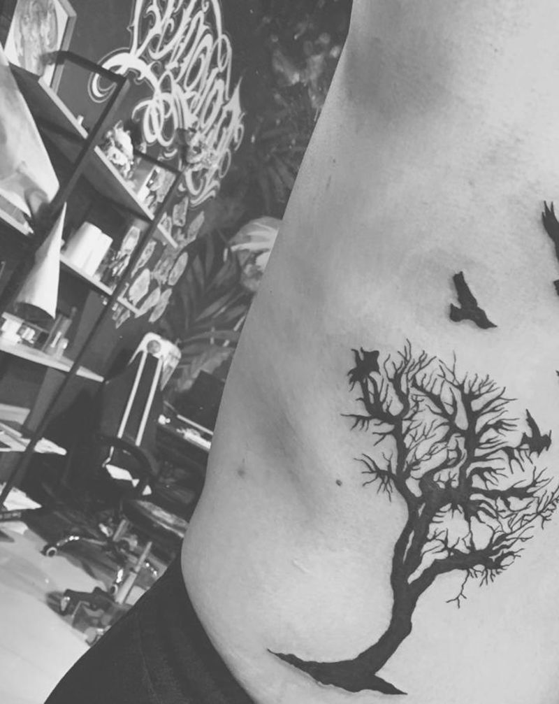 大树 纹身纹身图片_腰部图腾纹身图案