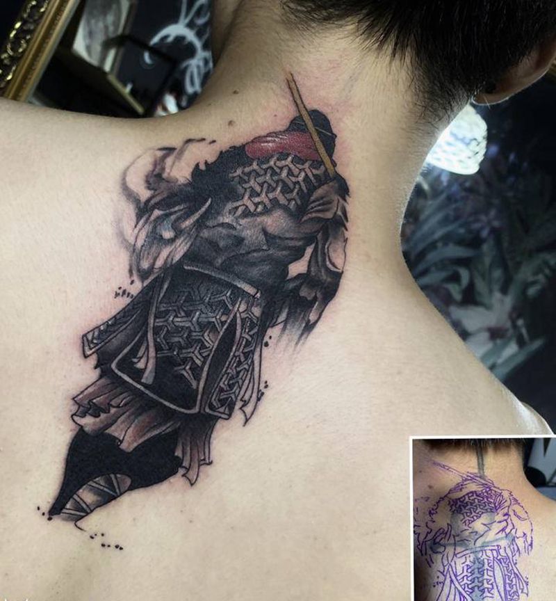 遮盖作品  至尊宝纹身纹身图片_背部水墨纹身图案