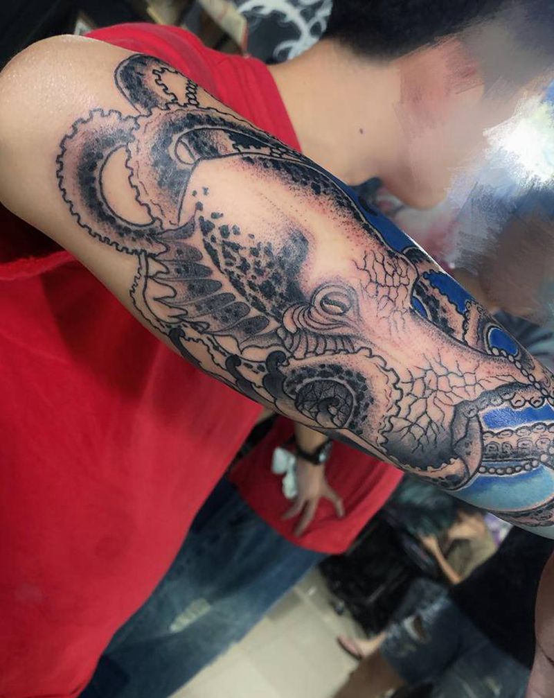 海洋主题包小臂  大章鱼纹身图片_手臂New School欧美写实纹身图案
