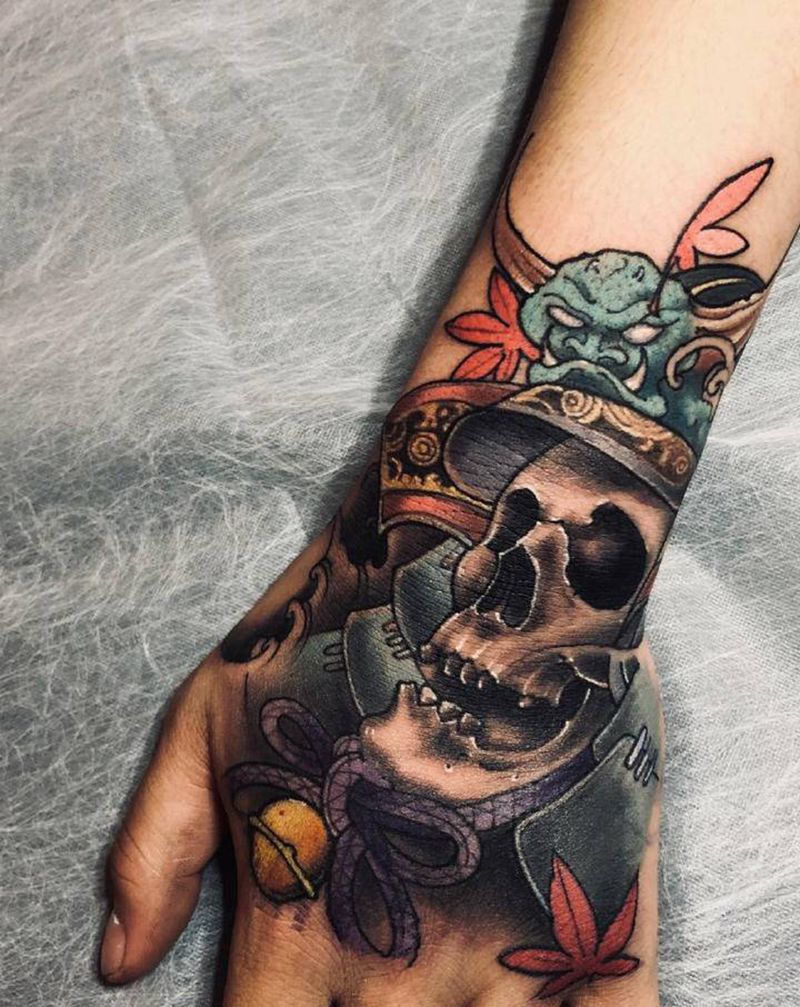 骷髅纹身图片_手部纹身图案