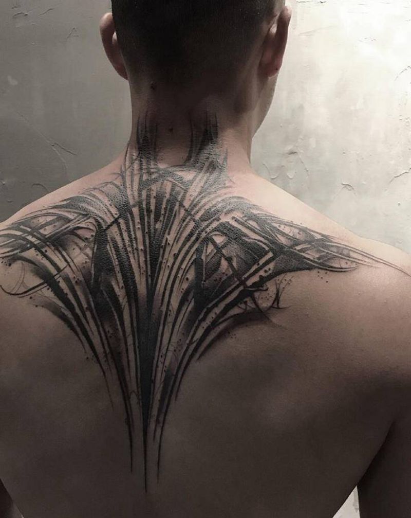 花体字纹身图片_颈部纹身图案