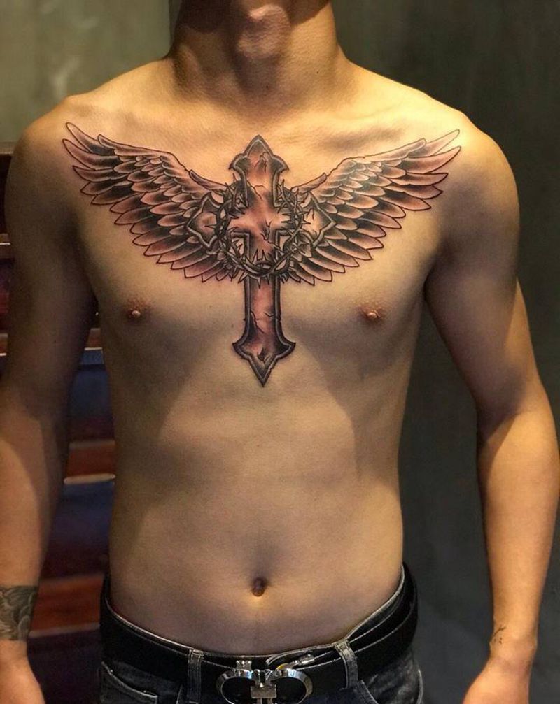 十字架纹身图片_胸部纹身图案
