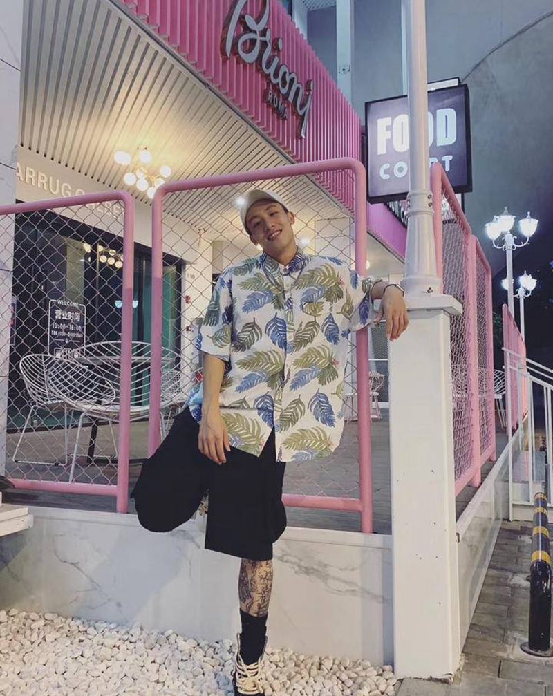 买家秀一枚纹身图片_腿部Old School点刺纹身图案