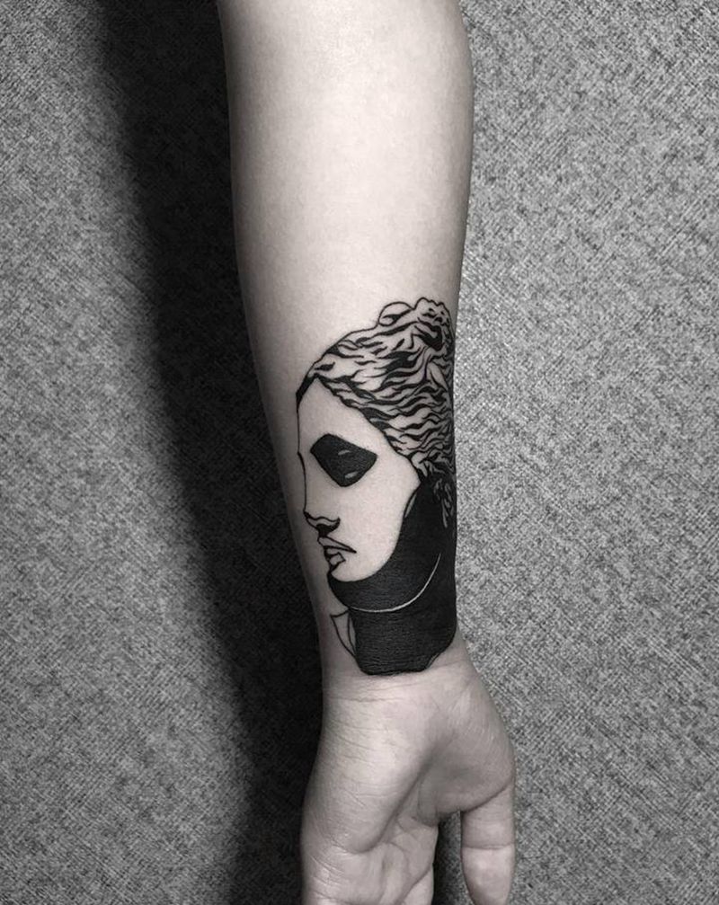 遮盖作品纹身图片_手臂欧美写实纹身图案