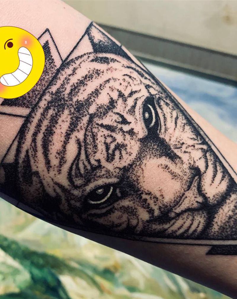 虎纹身图片_手臂几何点刺纹身图案