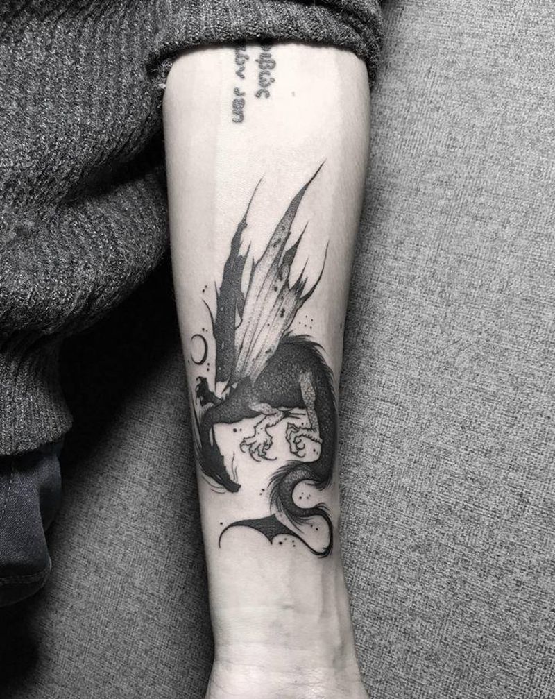 龙纹身图片_手臂新传统点刺纹身图案