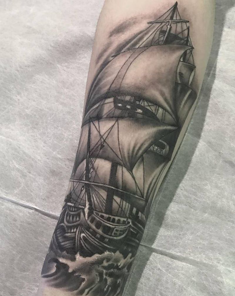 船帆纹身图片_手臂纹身图案