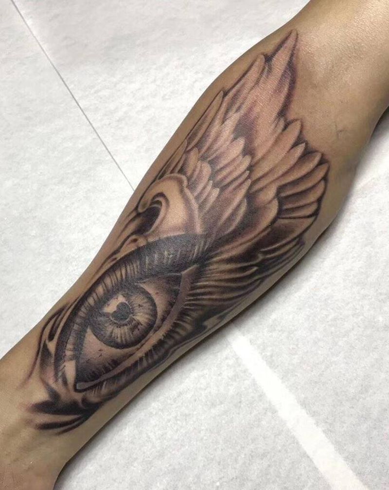 写实风格纹身图片_手臂纹身图案