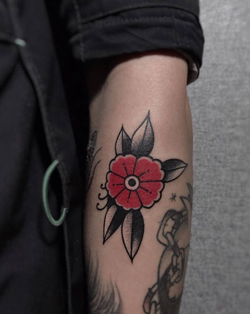 花纹身图片_手臂手部Old School纹身图案