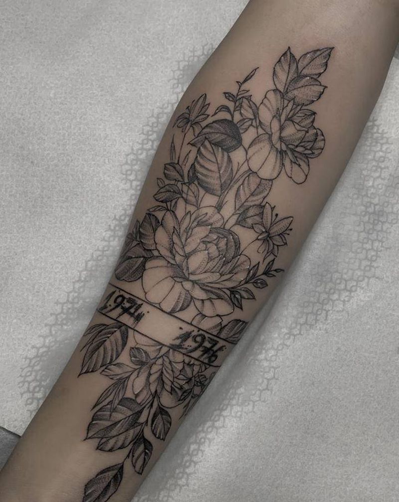 素花纹身纹身图片_手臂欧美写实点刺纹身图案