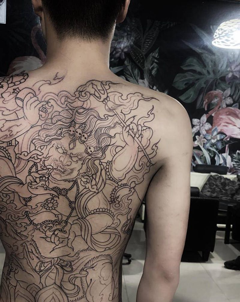 大黑天满背纹身图片_背部新传统纹身图案