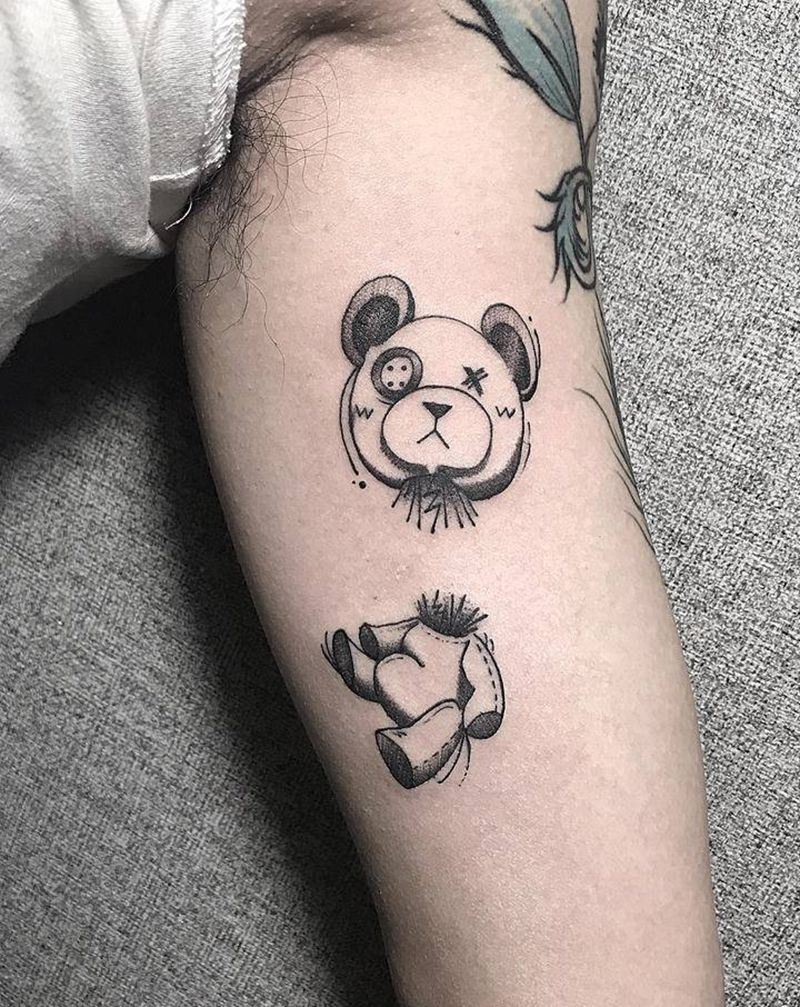 小熊纹身图片_手臂点刺纹身图案