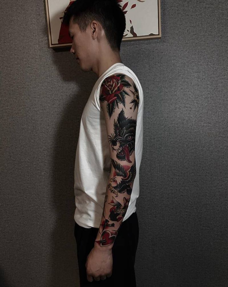 old school花臂纹身图片_手臂手部Old SchoolNew School狼玫瑰花船锚，匕首纹身图案