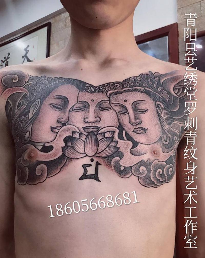 花胸纹身图片_胸部纹身图案