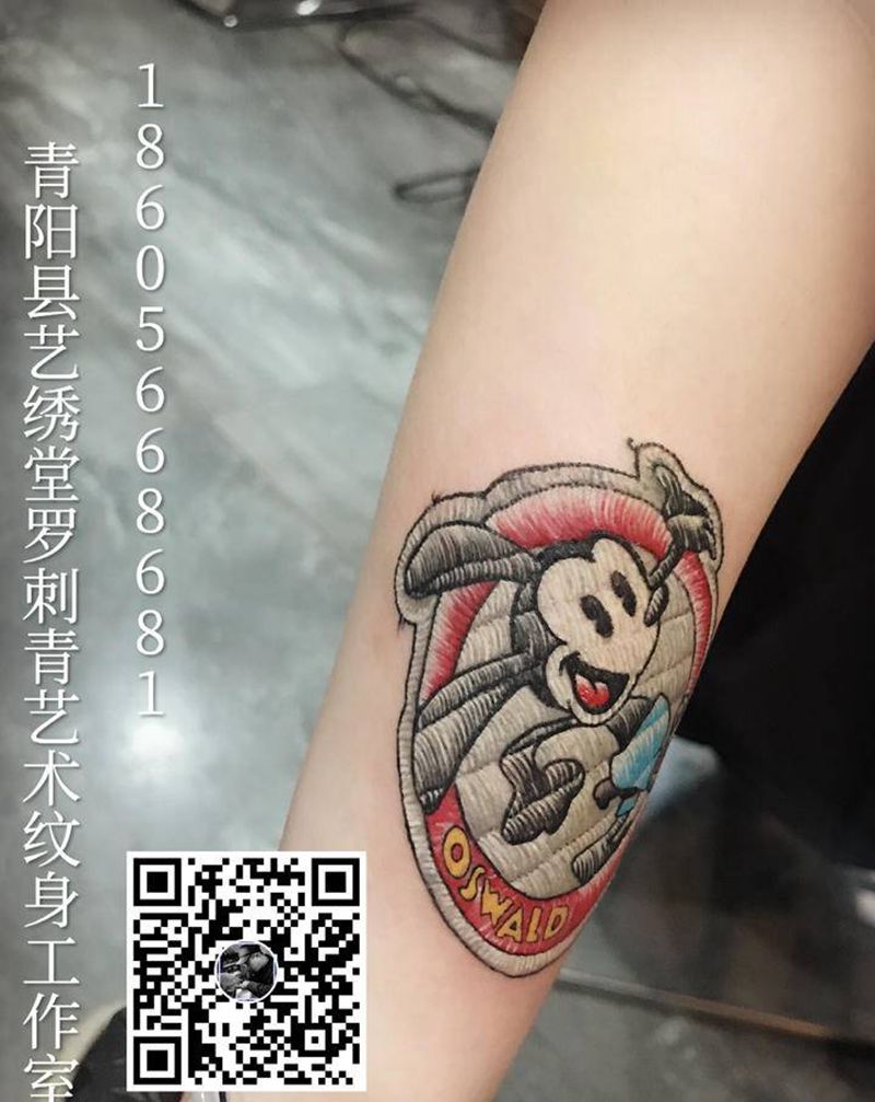 刺绣米老鼠纹身图片_手臂纹身图案