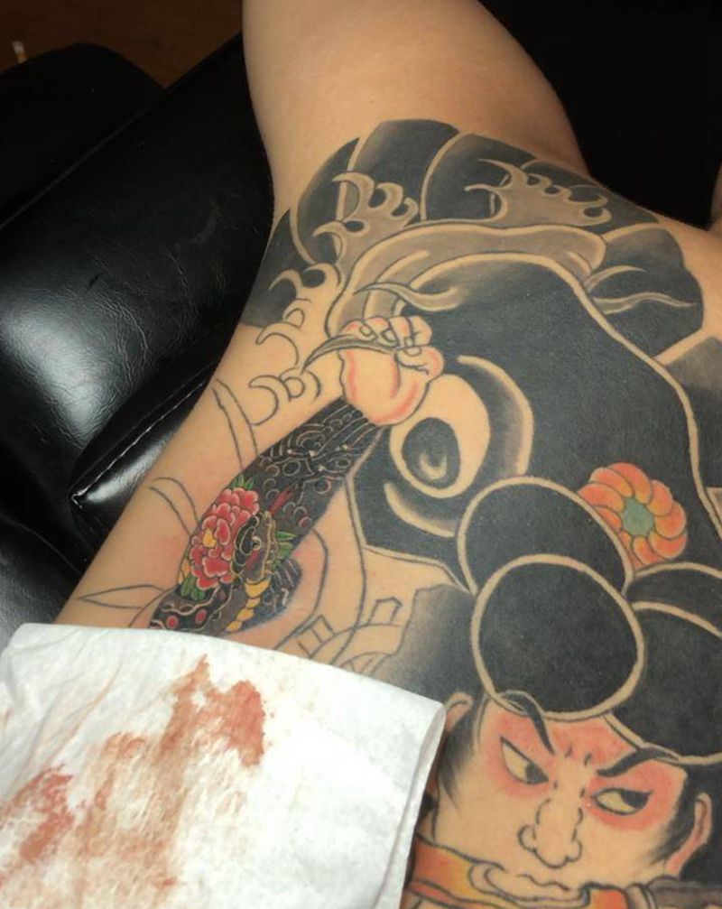 这小胳膊老费劲了纹身图片_手臂老传统纹身图案