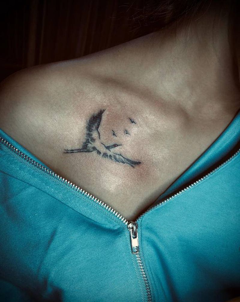 he纹身图片_臀部纹身图案