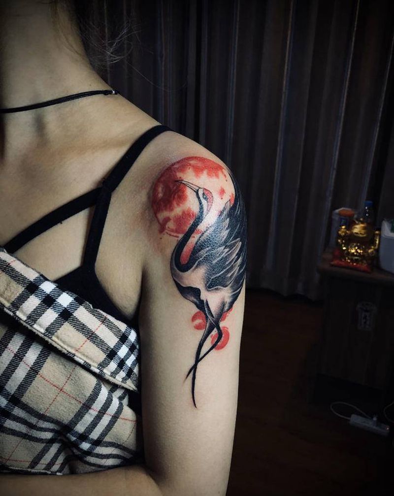 鹤纹身图片_肩部新传统纹身图案