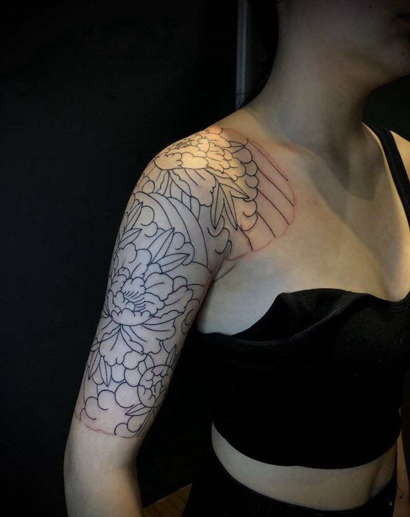 初步纹身图片_手臂老传统纹身图案