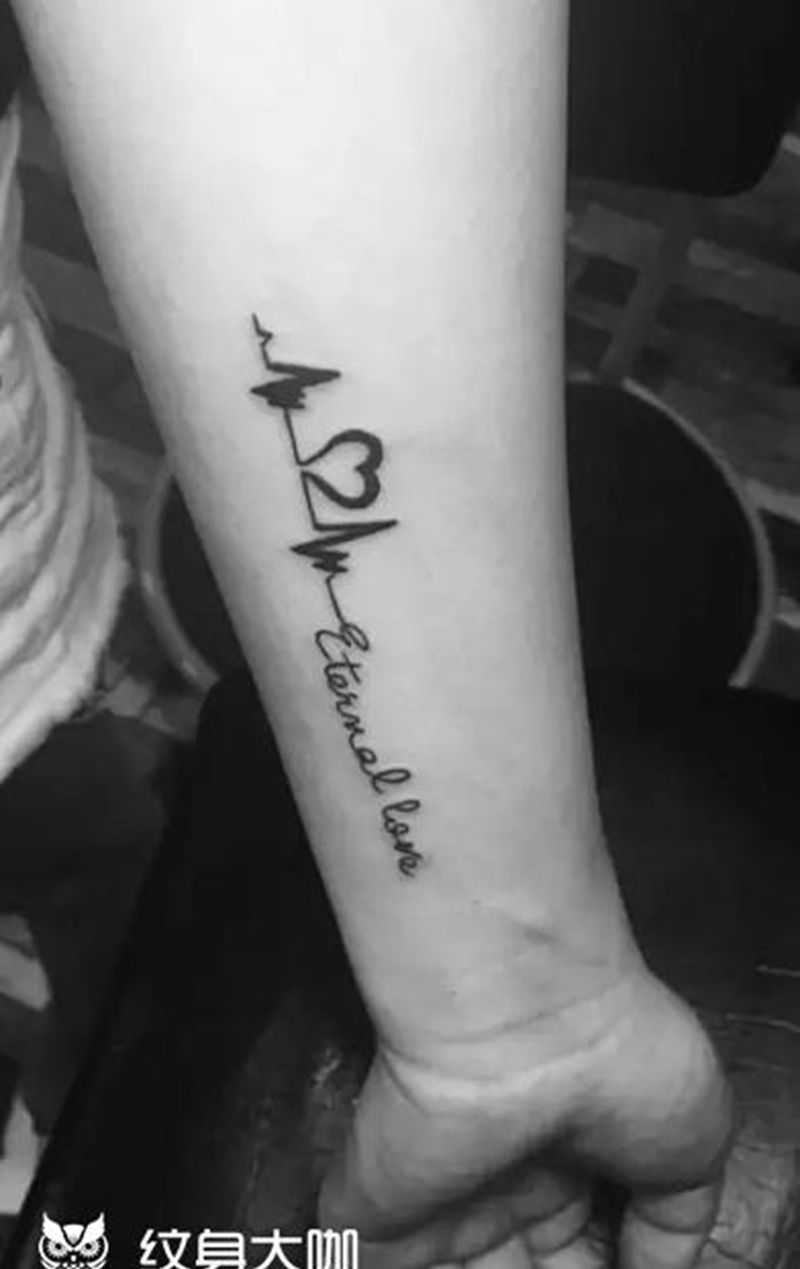 心电图纹身纹身图片_手部手臂几何点刺纹身图案