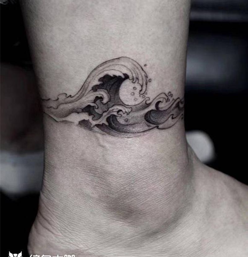 海浪纹身纹身图片_手部腿部水墨水彩纹身图案