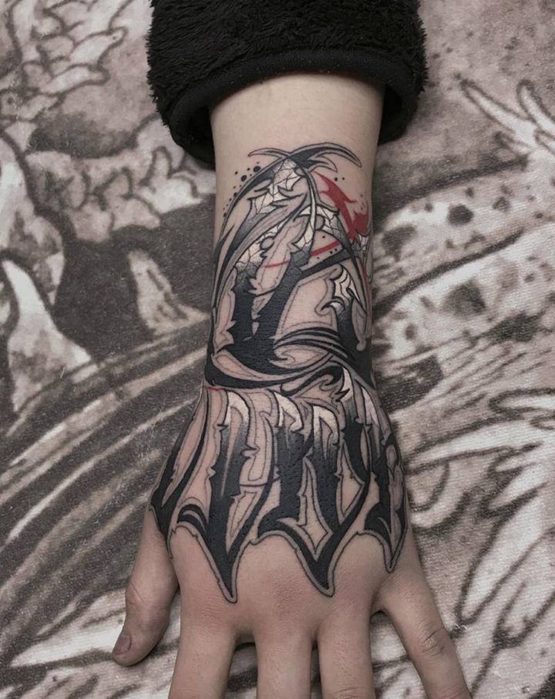 花体字纹身图片_手部手臂花体字欧美写实纹身图案